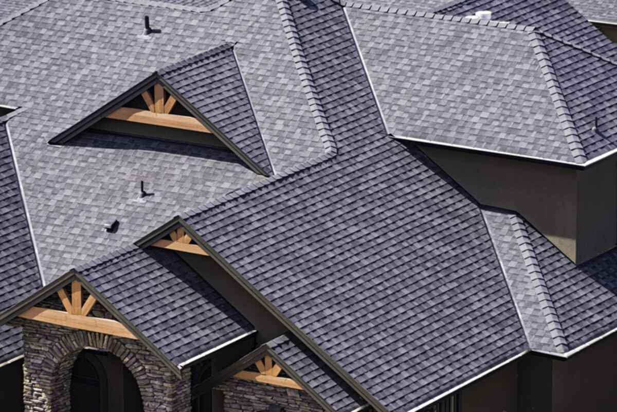 a home with asphalt shingles roof